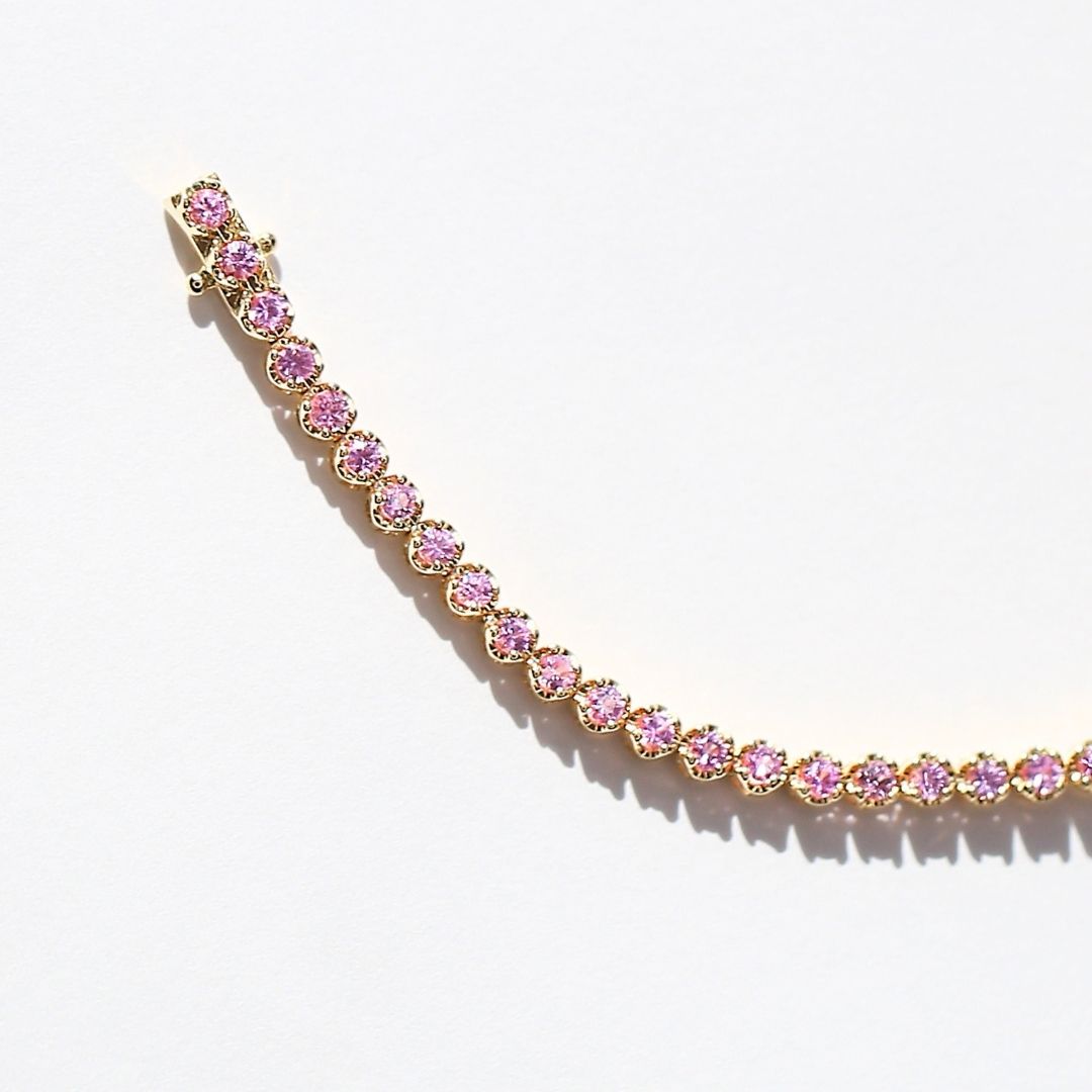 2.85 carat Pink Sapphire Tennis Bracelet 18 Yellow Gold