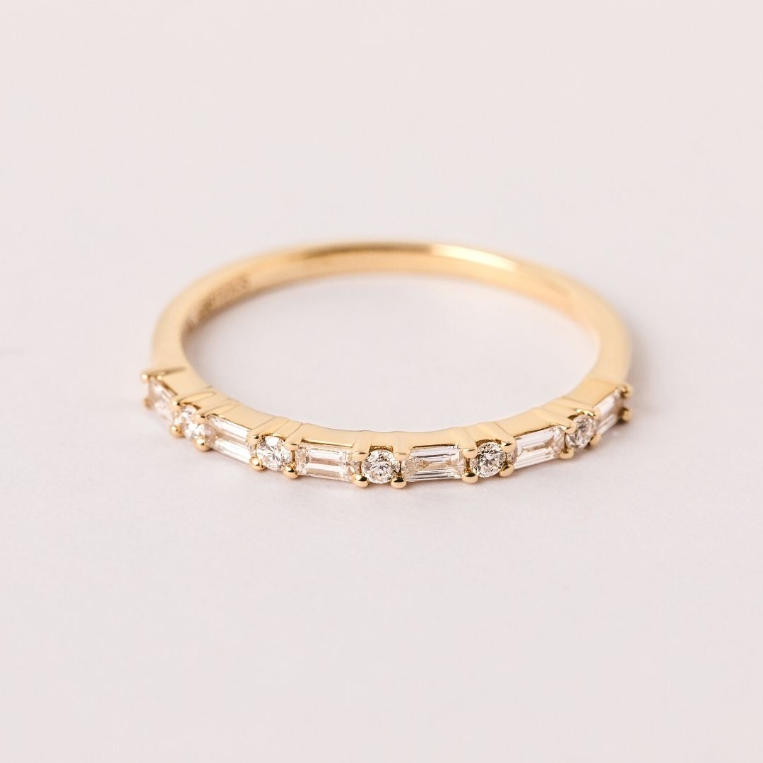 Nina Diamond Ring Yellow Gold