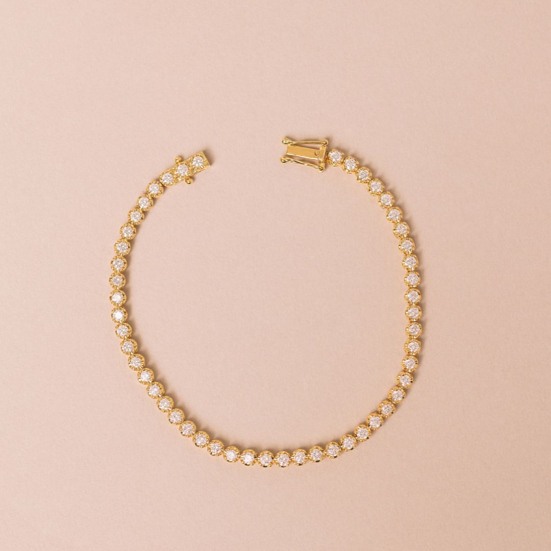 2.50 carat Diamond Tennis Bracelet 18 Yellow Gold