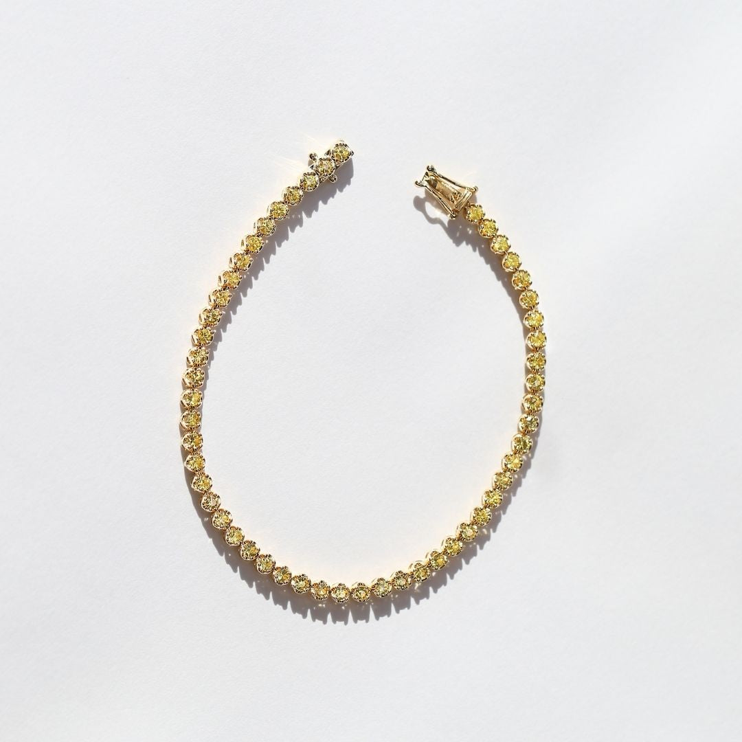 Hulchi Belluni 18K Yellow Gold Yellow Sapphire Pave Bar Stretch Bracel –  Moyer Fine Jewelers