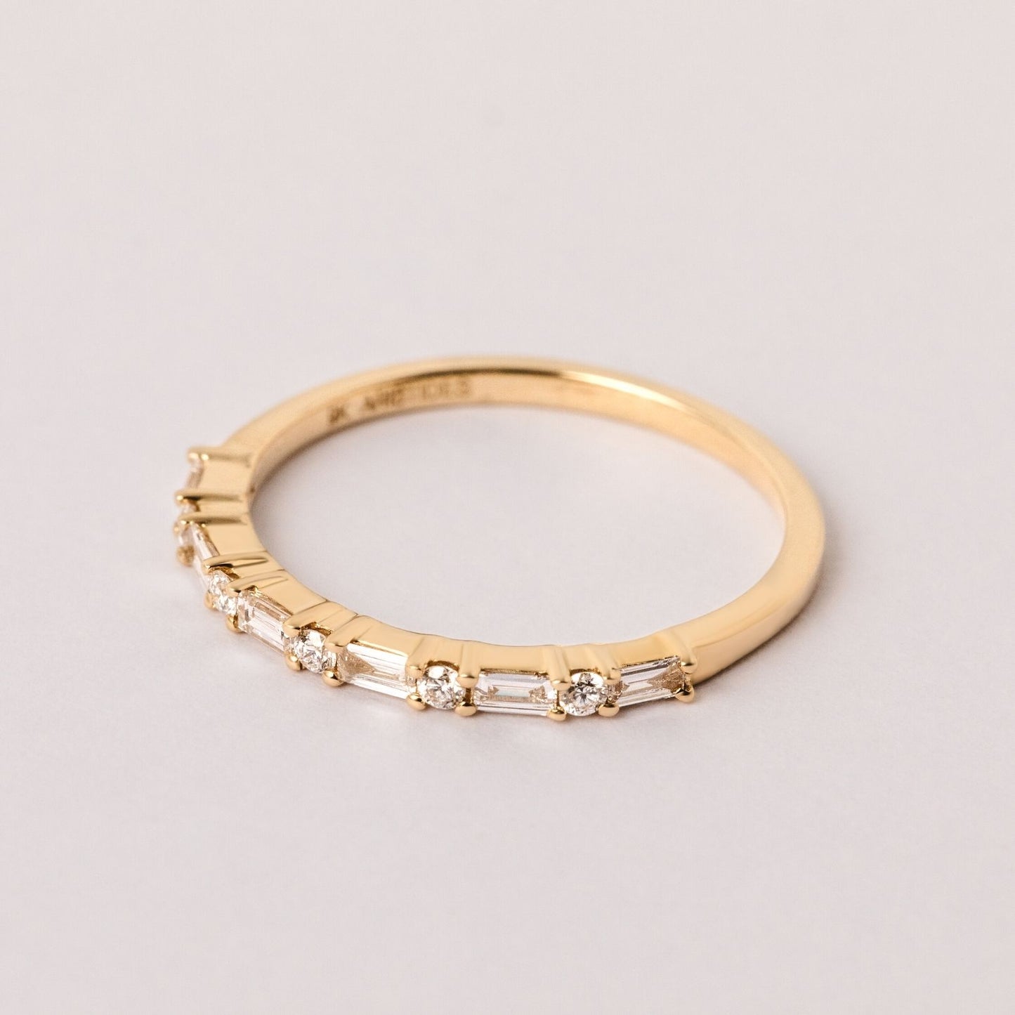 Nina Diamond Ring Yellow Gold