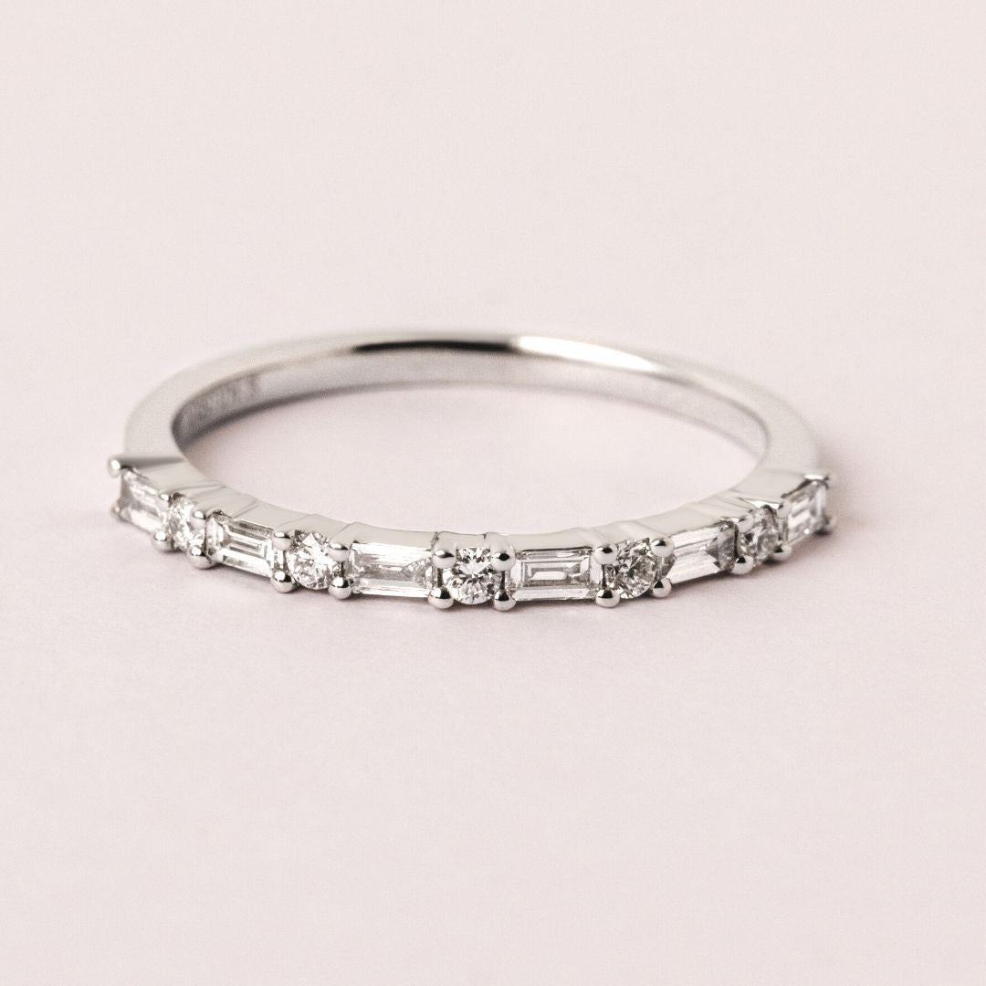 Nina Diamond Ring White Gold