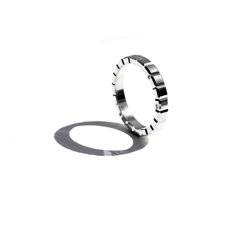 Beam White Gold Ring Band