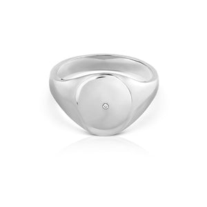 Chelsea White Gold Signet Ring with Diamond