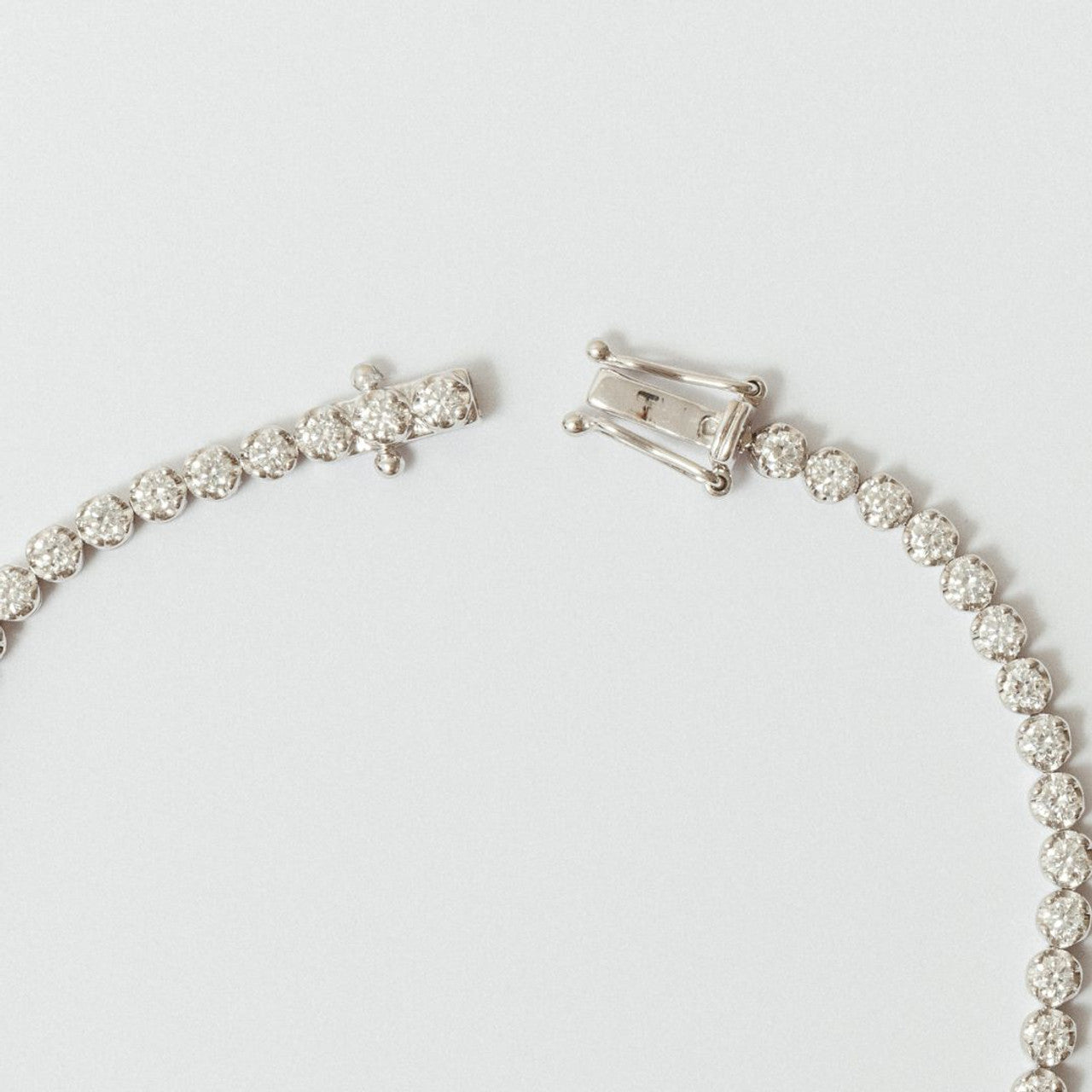 2 carat Diamond Tennis Bracelet 18 White Gold